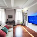 Domus Equizia Apt - Colosseum