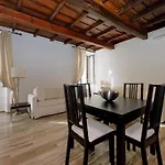 Suity I Cozy Nazareno Apartment