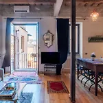 Trastevere Elegant Apartment