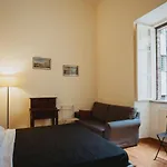 Rome Trevi Rooms & Apartments