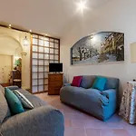 Castel Sant\'Angelo Cozy Apartment