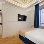 Sm Mellini Relais B&B