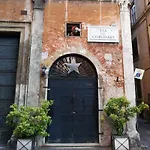 Coronari 28 Holiday Apartment