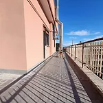 Avellini - Delightful And Spacious Apartment With Terrace - Near Metro A Cornelia