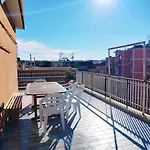 Avellini - Delightful And Spacious Apartment With Terrace - Near Metro A Cornelia