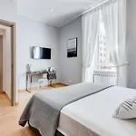 Vatican Prestige Apt By Premium Suites Collection