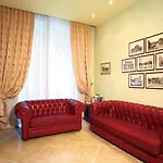 Hotel Dina