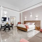 Unoseitre - Luxury Apartment & Suite
