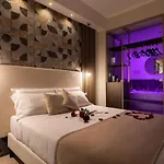 Albadea Suites&Jacuzzi