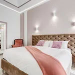 Unoseitre - Luxury Apartment & Suite