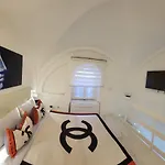 The White Colisseum