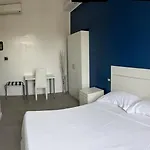 Boutique Rooms