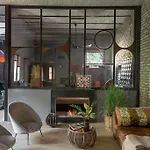 Exclusive, Elegant Apt @Monti