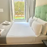 Ad Suites Tritone