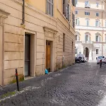 Vg Piazza Navona 5 Stelle Parlamento Room