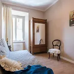 Vaticanestrome Elegant 4-Bedroom Apt In Central Rome Near Vatican-