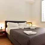 Elite Rome Apartments 3