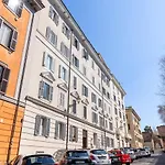 The 62 Home L Homkeey Apartments