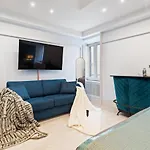 Circle Piazza Di Spagna 60 Suites Collection