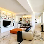 Peaceful Penthouse With Garage By Ndp Rent