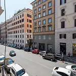 The Best Rent - Two-Bedroom Apartment In Colosseum Area