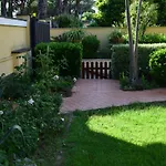Appartamento Indipendente In Grande Villa