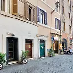 Suity I Cozy Coronari Apartment
