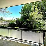 Appartamento Luminoso Domus Eur