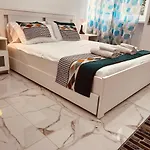 A&J San Pietro Suite