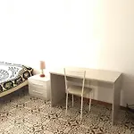 Private Room In Share Flat Good To Relax