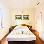 Hotel Resi