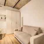 Navona Flat