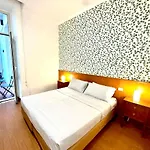 Trevi Romantic Alcova