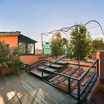 Pantheon Large Terrace Penthouse