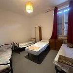 Hostal Piramide