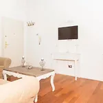La Maison De La Vie