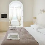 La Maison De La Vie