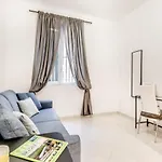 Petite Maison 19