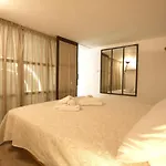 Monti Holiday House