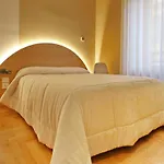 Dea Rome Suites