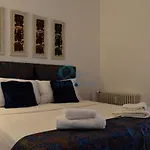 Charming Apartment Near Vatican