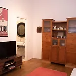 Pantheon Luxury Apartment