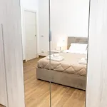 Noh Collection 2Bdr Apartment- Vatican Area