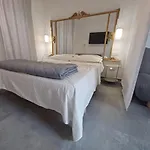 Appia Suite Apartament - Loft Con Giardino