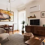 Idyllia - Chic Home With Terrace