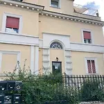 Residenza Castani - Roma