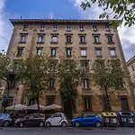 Vatican Portrait Suites