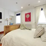 3V Luxury Apartment By Hili