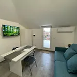 Minu, The Tiny House!