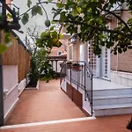 Gemelli Peaceful Apartment